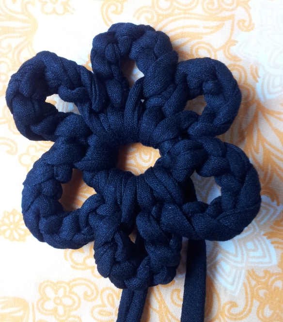 Crochet flower (2)