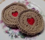 Front of finished Jammy Dodgers