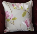 Cushion cover with pad