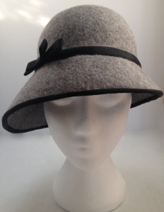 A Step by Step to Making a Felt Cloche Hat